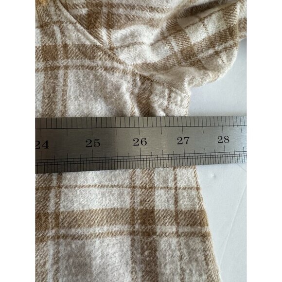 Old Navy Top The Boyfriend Shirt XXL Relaxed Cream Plaid Flannel Cotton Workwear - Picture 6 of 8